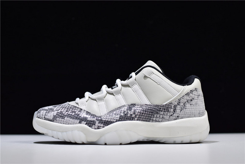 Air Jordan 11 Low SE Snake Light Bone CD6846-002