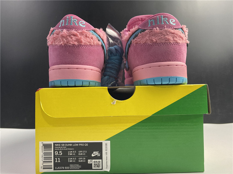 Grateful Dead x Nike SB Dunk Low 