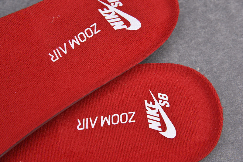 Nike SB Dunk Low "Chicago" BQ6817-600