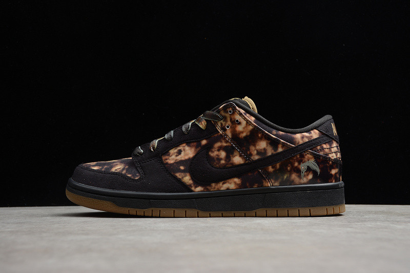 Nike SB Dunk Low Premium "Pushead 2" 536356-002