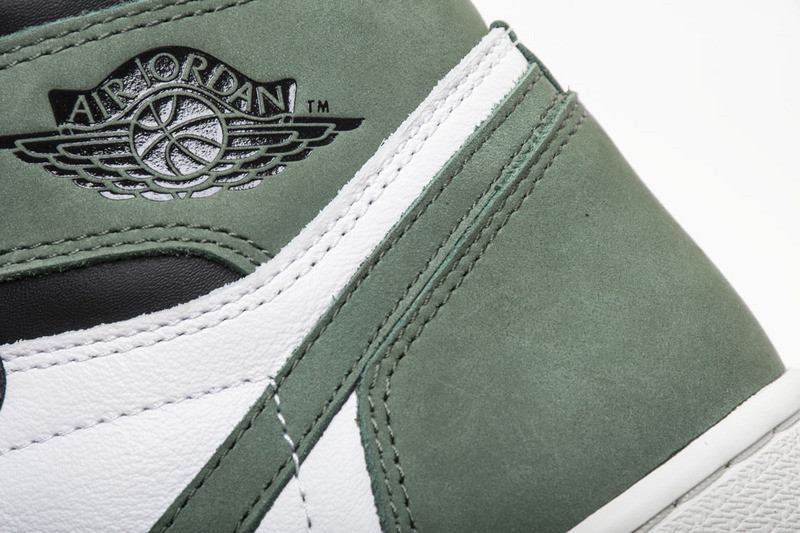 Air Jordan 1 Retro High OG “Clay Green” 555088-135