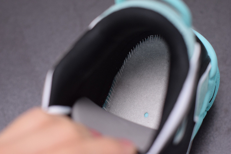 Nike Air More Uptempo Light Aqua CN8118-400