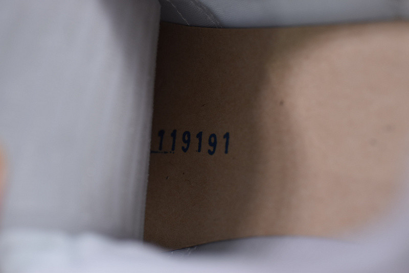 Nike LD Waffle Sacai White Nylon BV0073-101