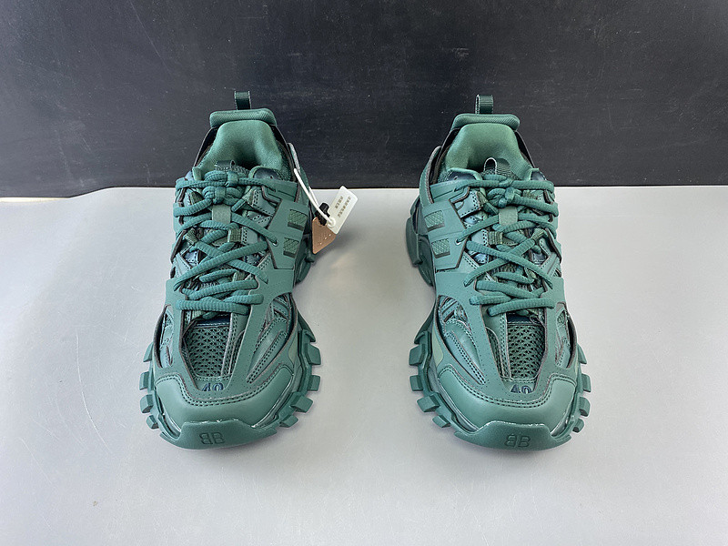 BLCG Track 3.0 542023-W2LA1-3004