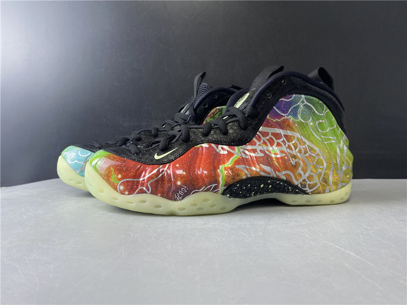 Nike Air Foamposite One Beijing Planet Hoops CW6769-930