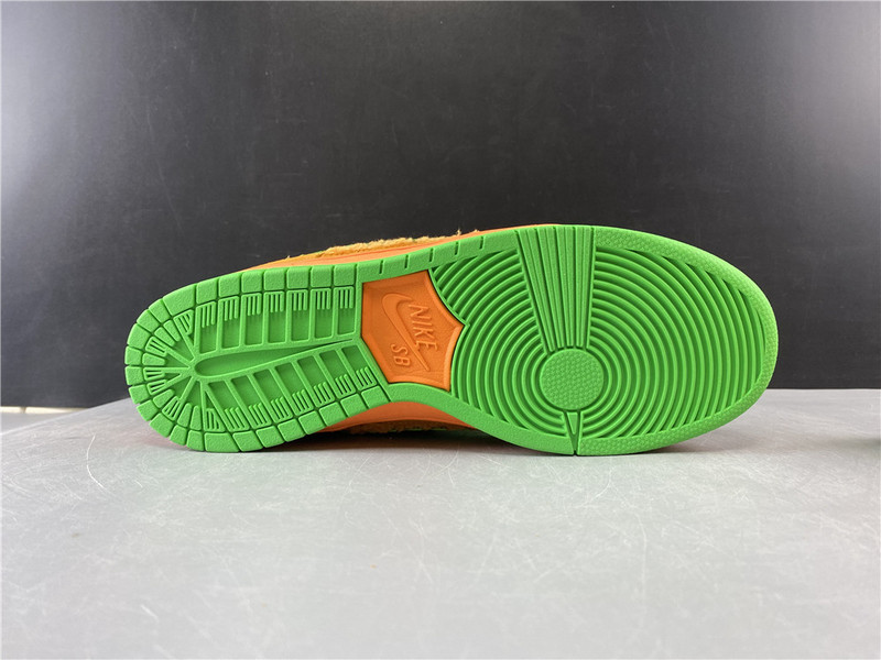 Grateful Dead x Nike SB Dunk Low 