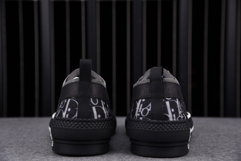 DR B23 Low Top Canvas Oblique Black 3SN249YJP_H960