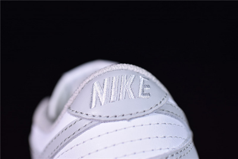 Nike Dunk Low WMNS “Photon Dust” CU1726-201