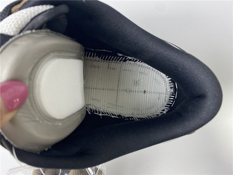 Nike SB Dunk Low “Trail” 304292-102