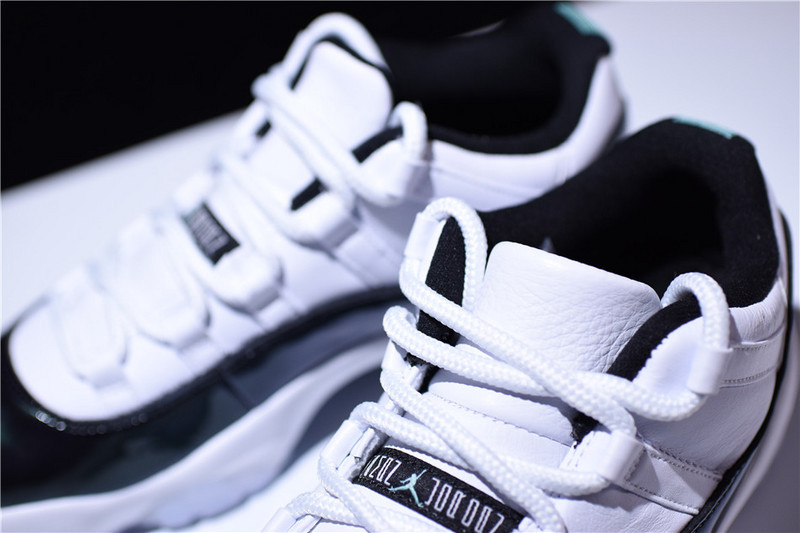 Air Jordan 11 Retro Low "Emerald" 528895-145