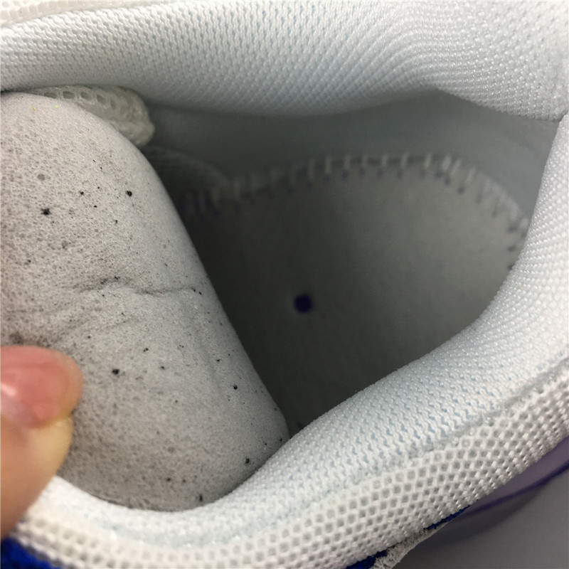 BLCG Triple S 544351-W09E1-1322