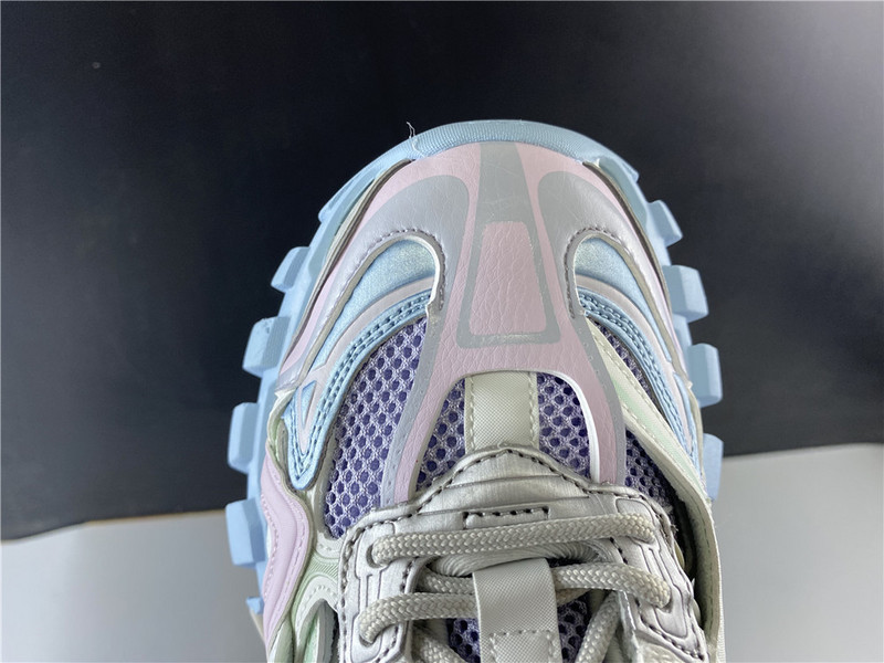 BLCG Track 2.0 568615-W2GN3-9045