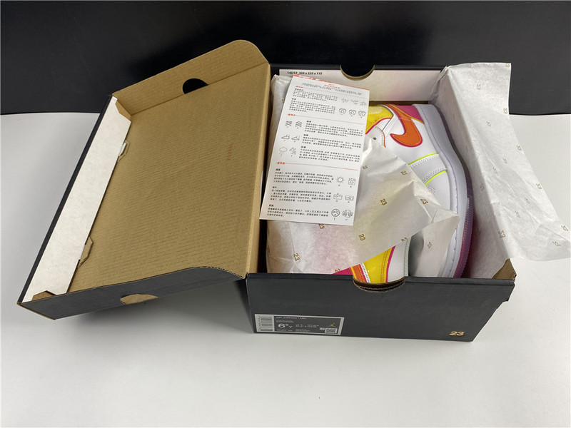 Air Jordan 1 Low  Palm Tree CK3022-107