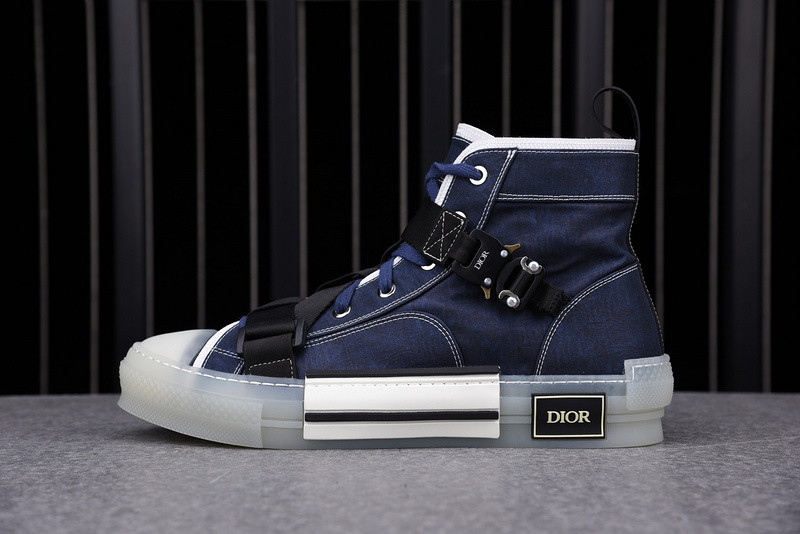 DR B23 High Top Sneaker