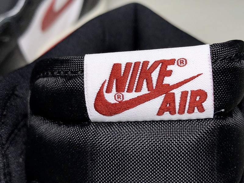 Air Jordan 1 Retro High OG “Gym Red” 555088-061