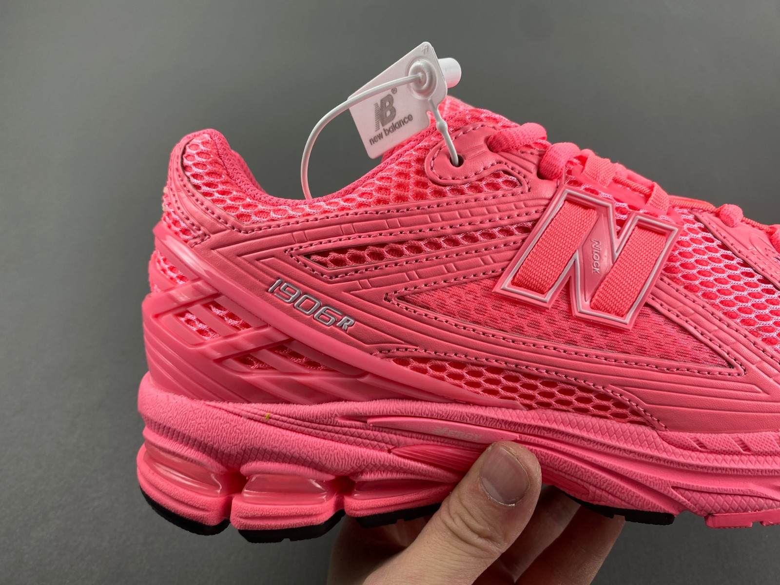 New Balance M1906RAP