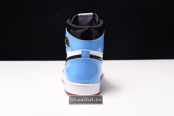 Air Jordan 1 Retro High OG “Fearless” CK5666-100