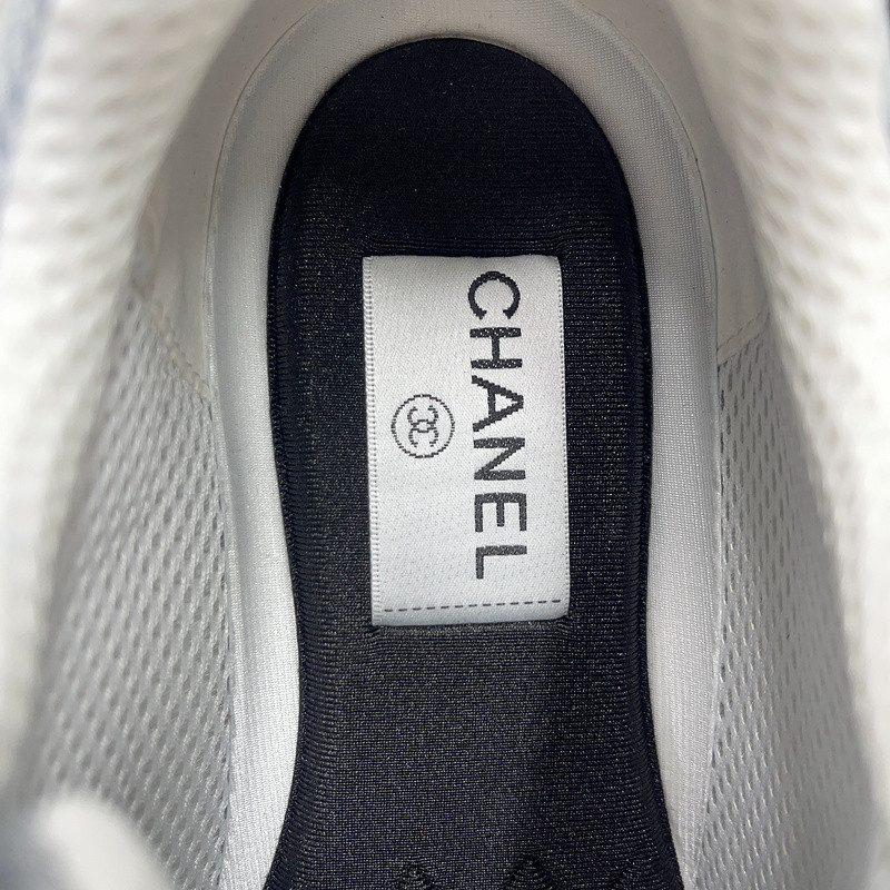 CNL Sneakers