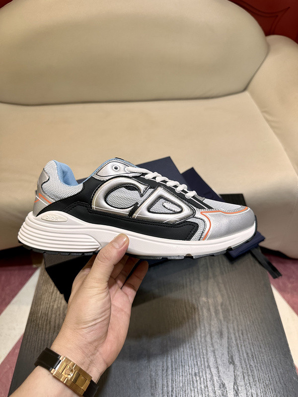 DR B30 Sneaker