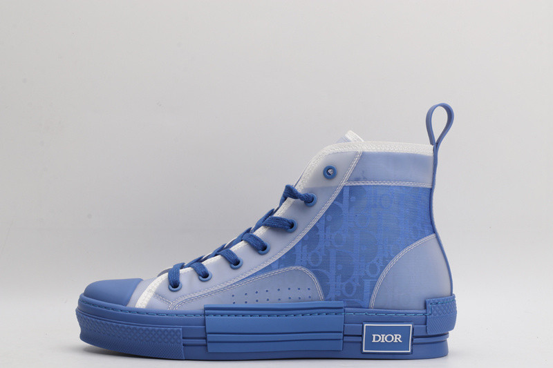 DR B23 High Top Sneaker