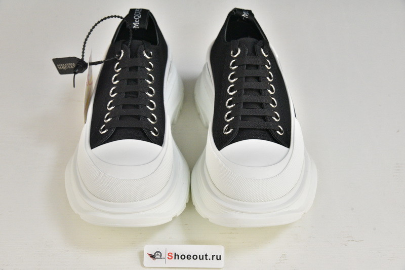 MQ Sneakers