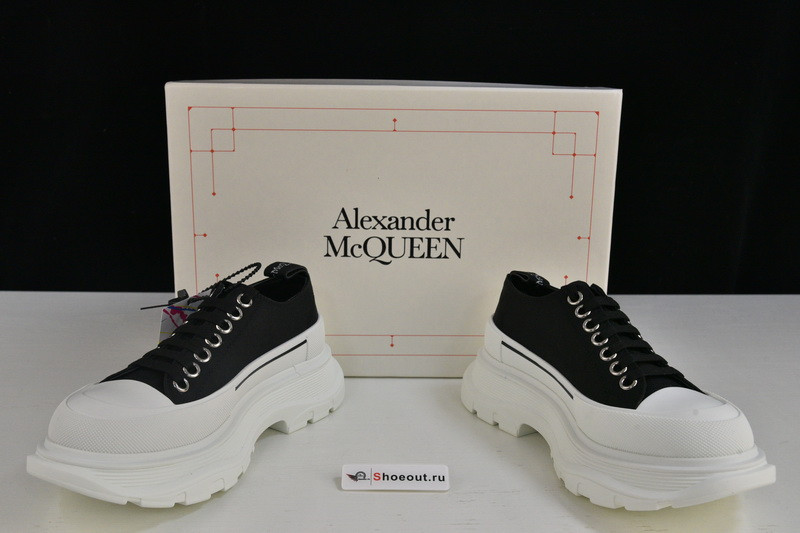 MQ Sneakers