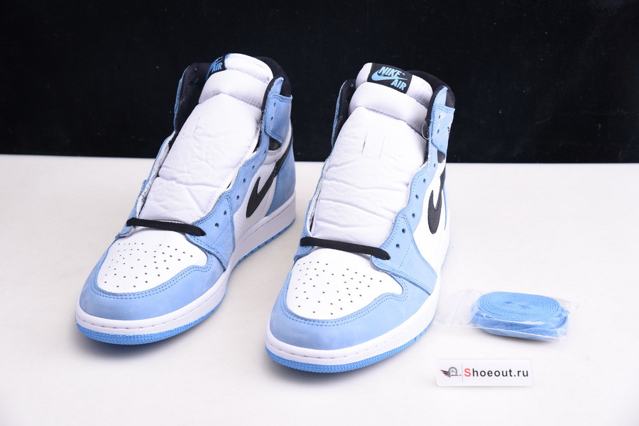Air Jordan 1 High OG “University Blue” 555088-134
