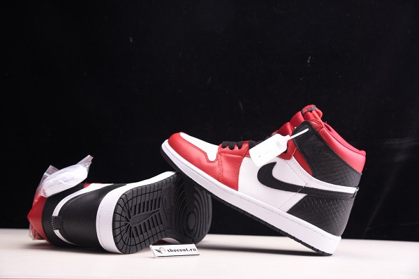 Air Jordan 1 High OG WMNS “Satin Snake” CD0461-601