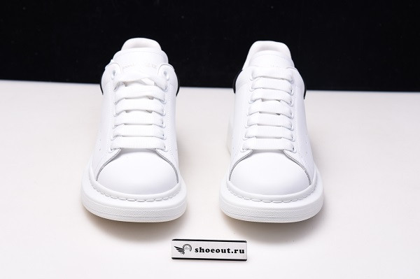 MQ Sneakers 462214-WHGP7-9374