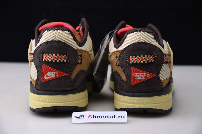 Travis Scott x Nike Air MAX1 DO9392-200