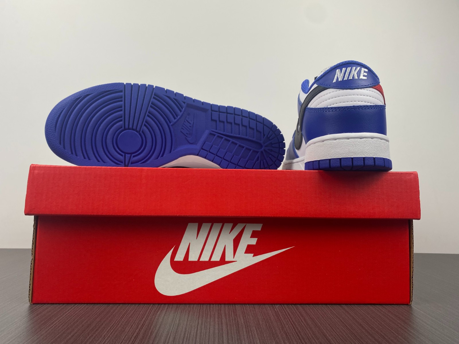 Nike Dunk Low CW1590-104