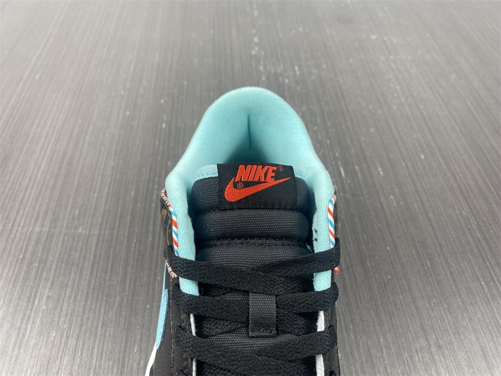 Nike Dunk Low “Barber Shop” DH7614-001