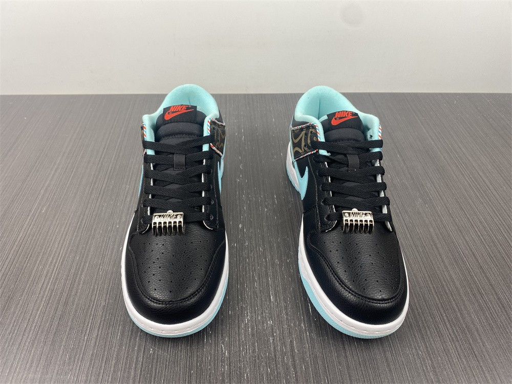 Nike Dunk Low “Barber Shop” DH7614-001