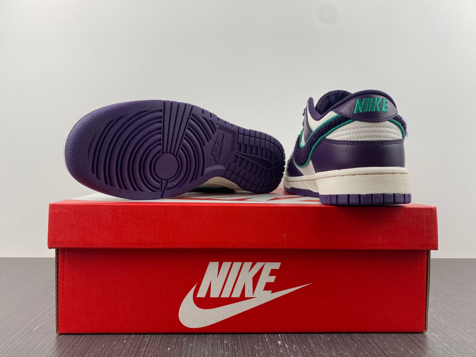 Nike Dunk Low “Chenille S” DQ7683-100