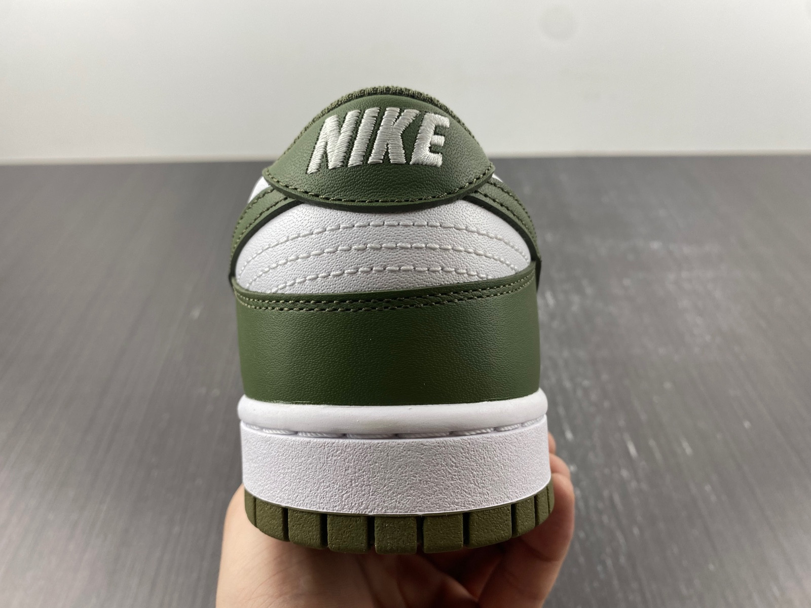 Nike Dunk Low WMNS “Medium Olive” DD1503-120