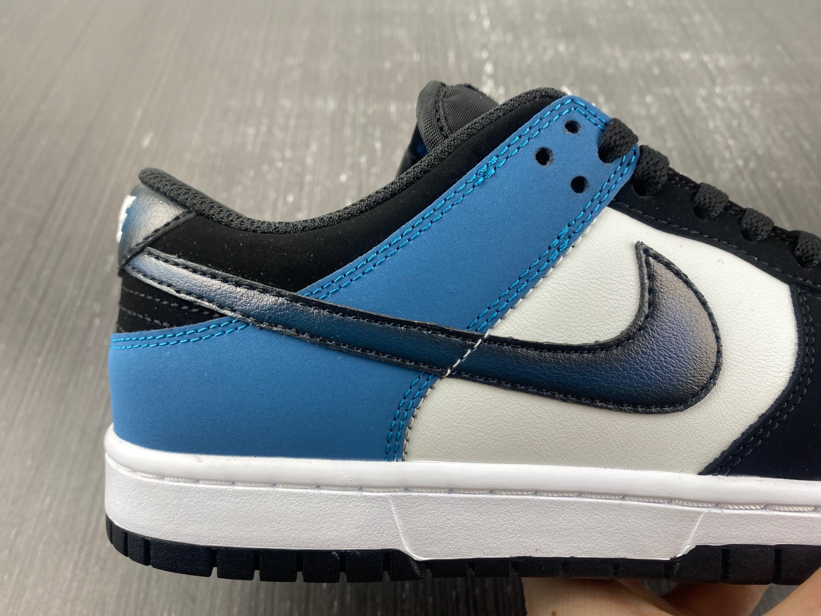 Nike Dunk Low “Industrial Blue FD6923-100