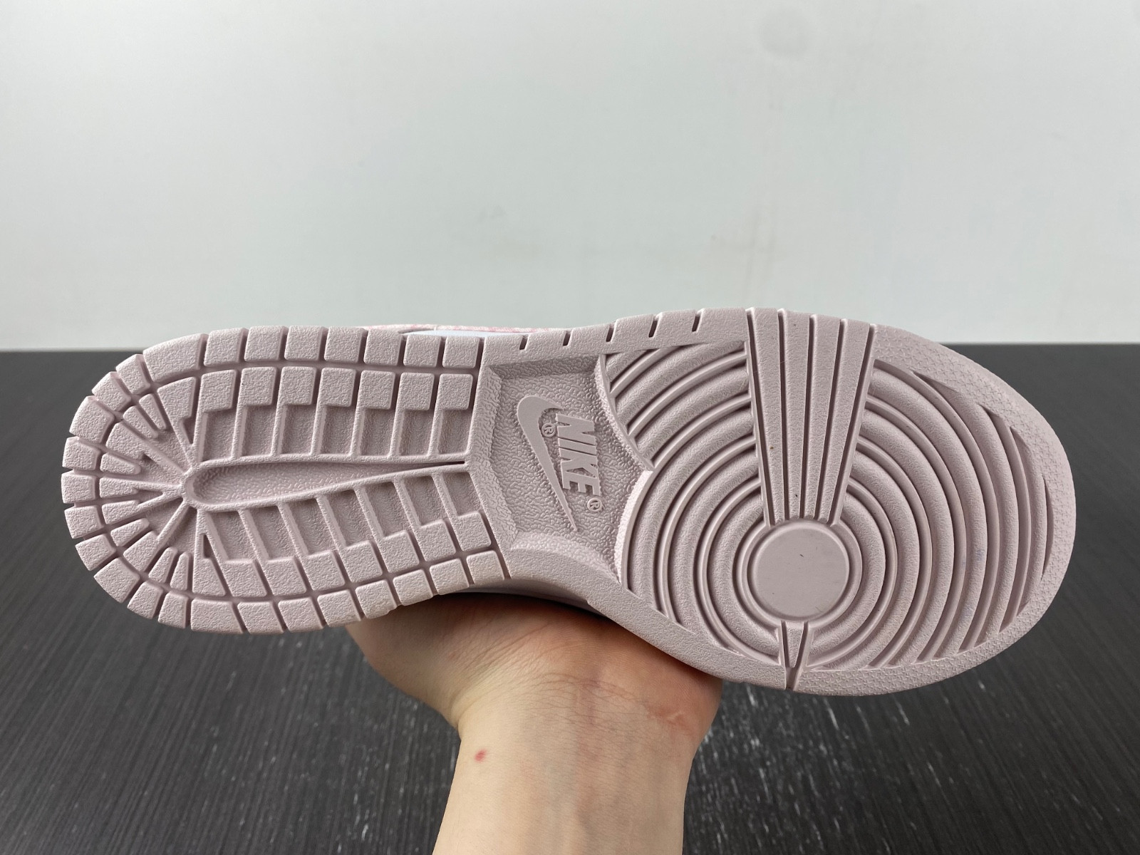 Nike Dunk Low WMNS “Pink Paisley” FD1449-100