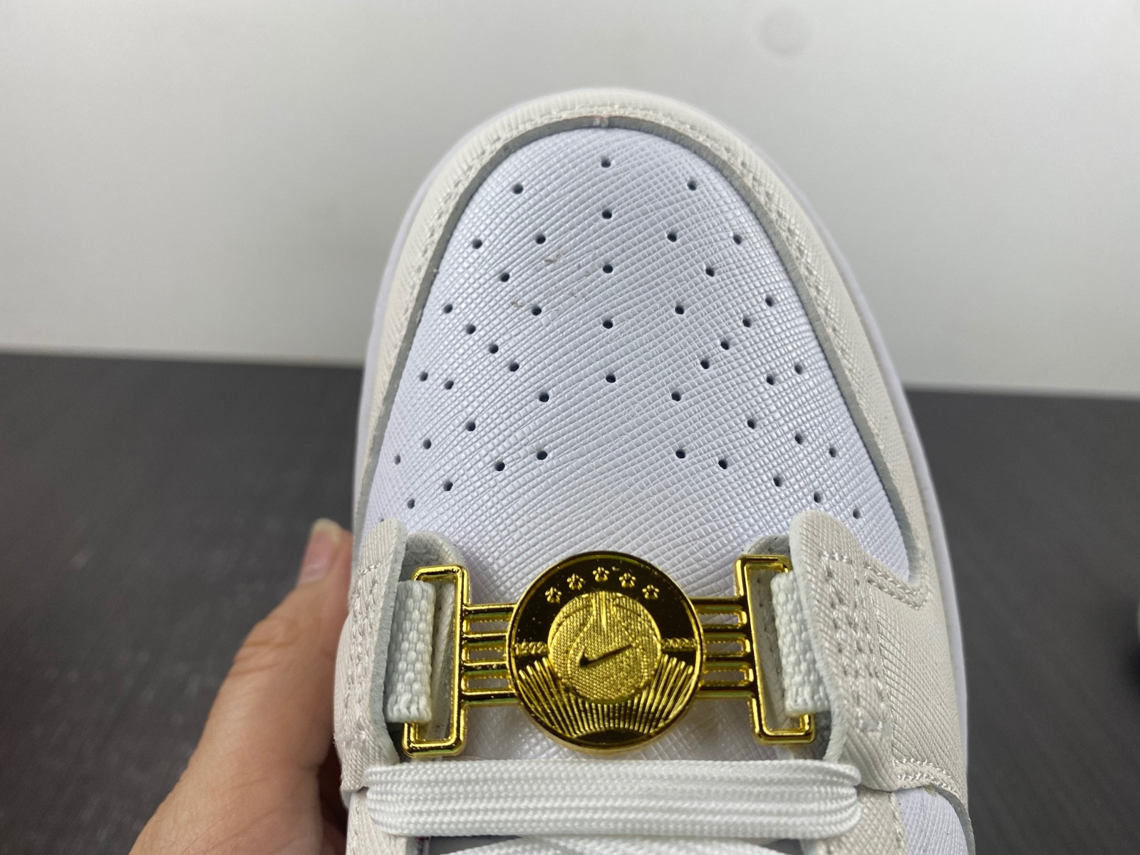 Nike Dunk Low WMNS “Just Do It” DV1160-100