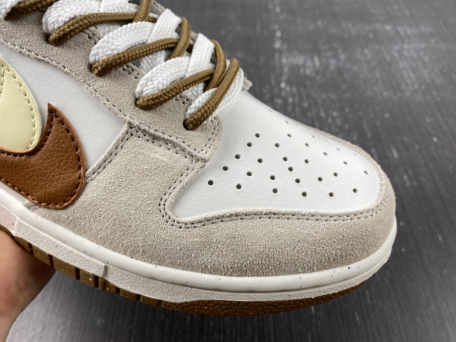 Nike Dunk Low DO9457-100-01