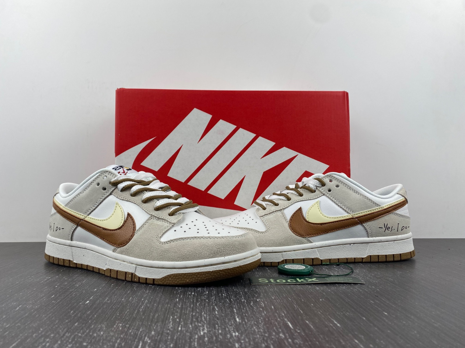 Nike Dunk Low DO9457-100-01
