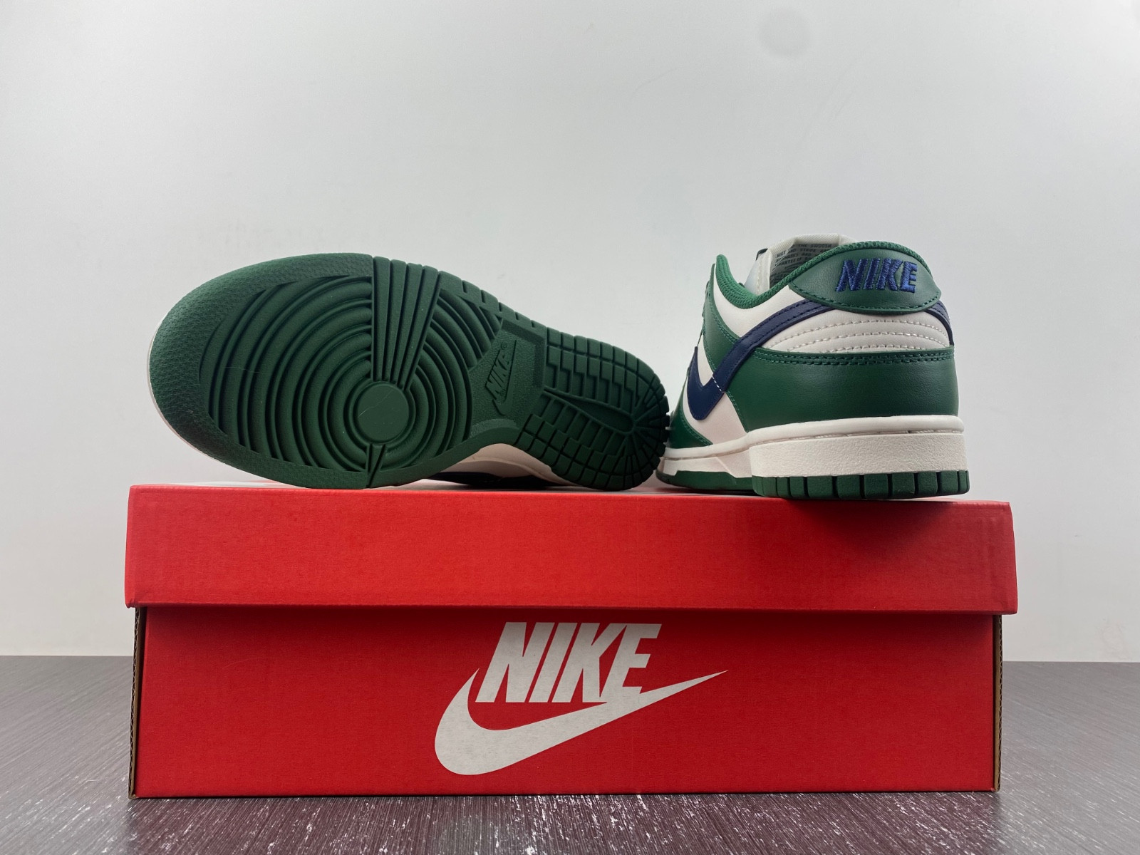 Nike Dunk Low “Gorge Green” DD1503-300