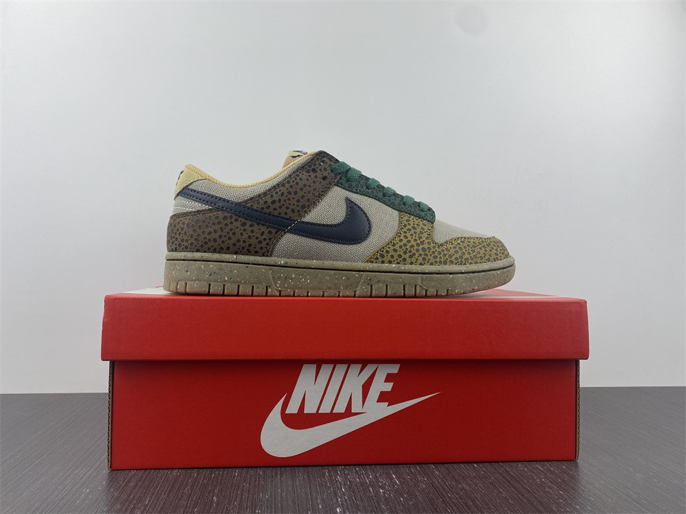 Nike Dunk Low “Safari” DX2654-200