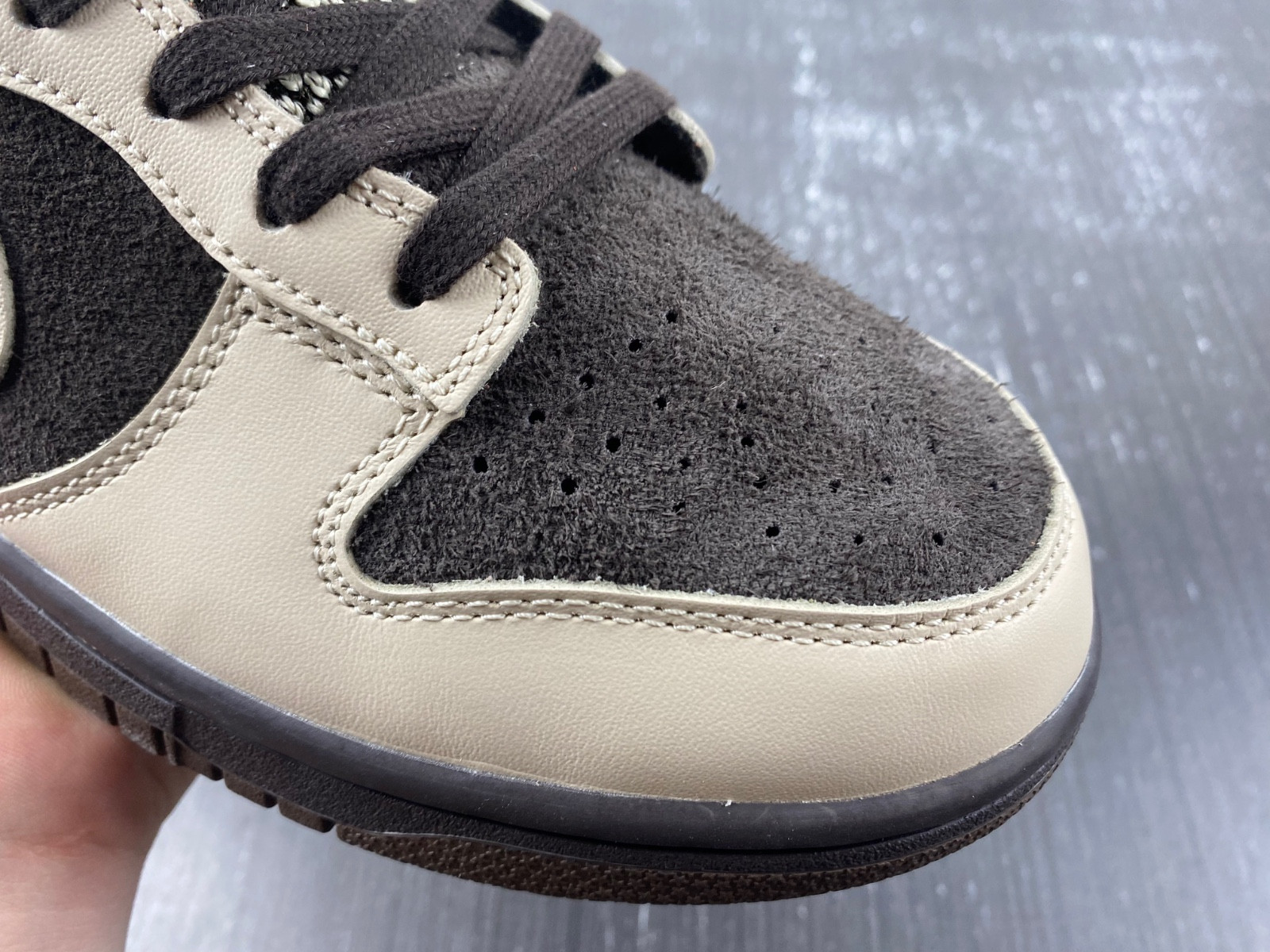 Nike Dunk Low “Red Panda” FV0395-200