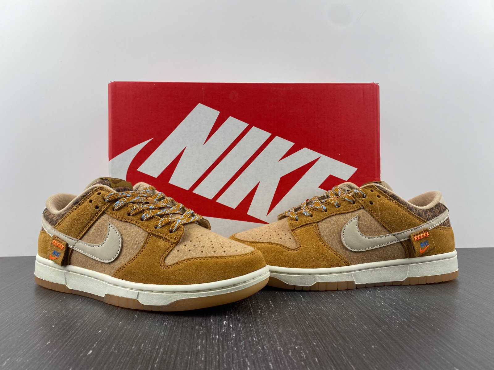 Nike Dunk Low “Teddy Bear” DZ5350-288