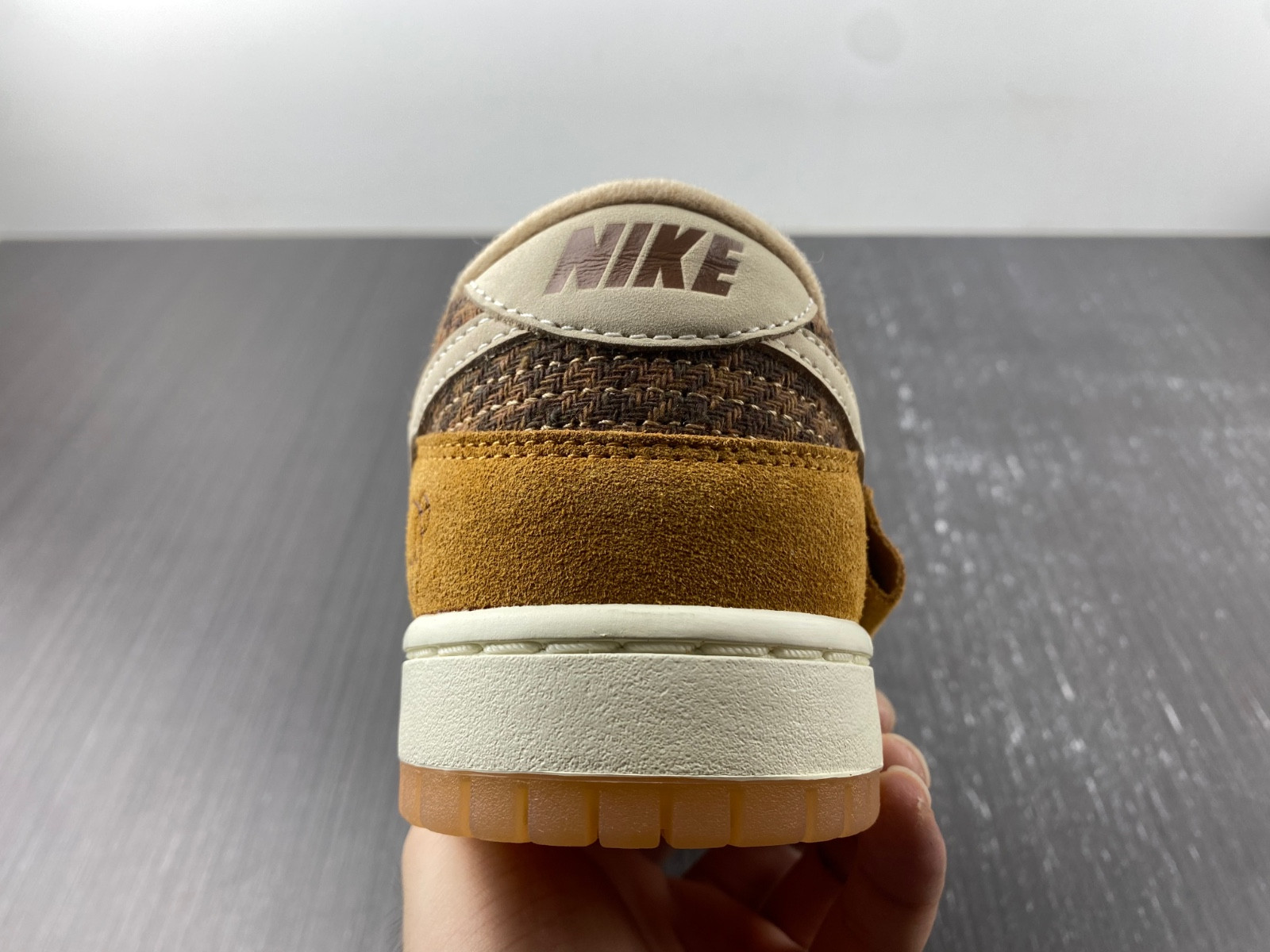 Nike Dunk Low “Teddy Bear” DZ5350-288