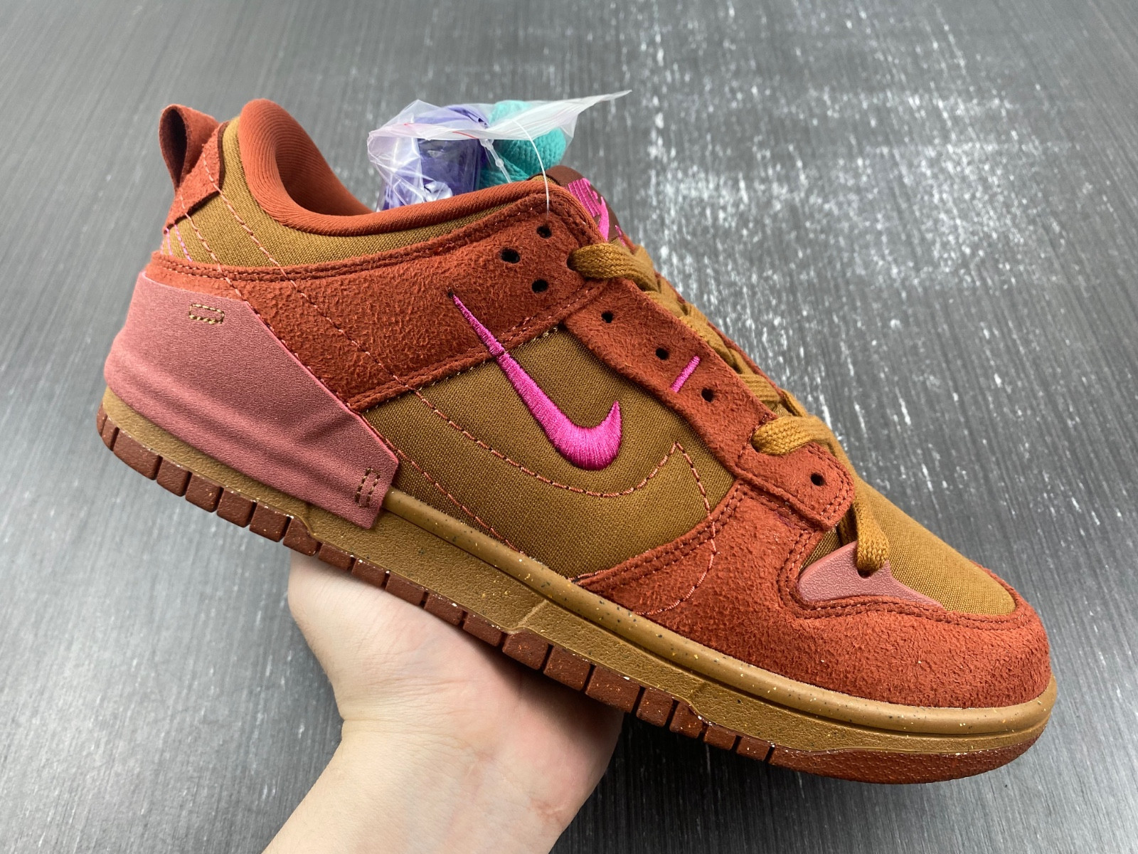 Nike Dunk Low Disrupt 2 “Desert Bronze” DH4402-200