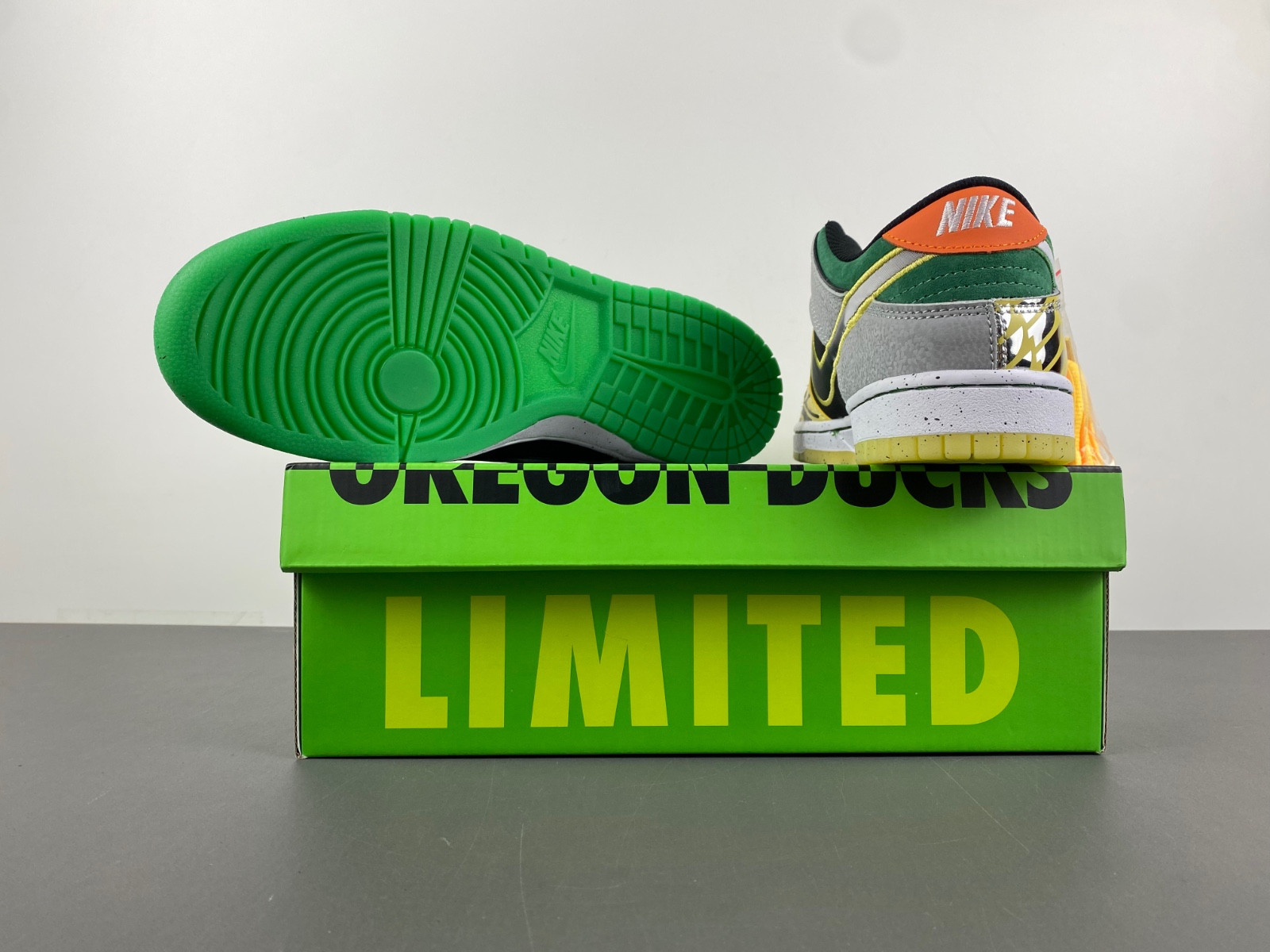 Division Street x Nike Dunk Low “What The Duck” (Away) HV1454-100
