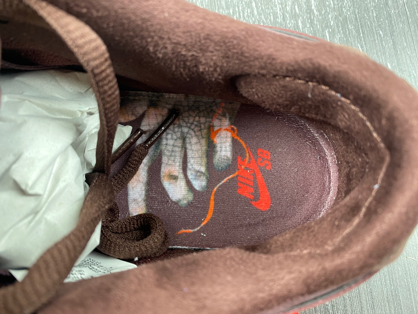 Nike SB Dunk Low Premium “Valentine’s Day” FN0619-600