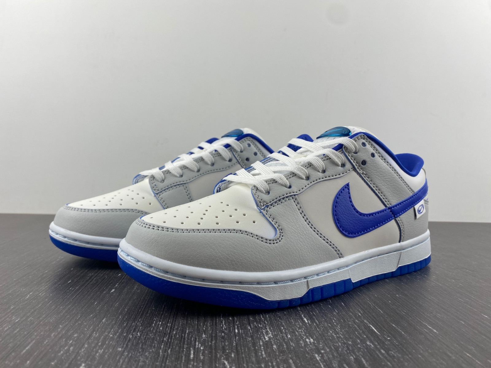 Nike Dunk Low Worldwide White Blue (W) FB1841-110