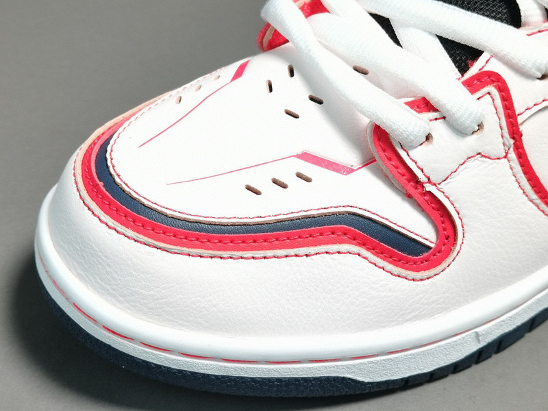 Gundam x Nike SB Dunk High ＂Project Unicorm-Rx-0” DH7717-100